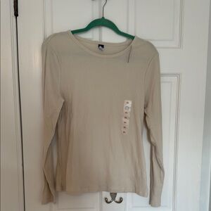 Old Navy Cream Fitted Long Sleeve Tee